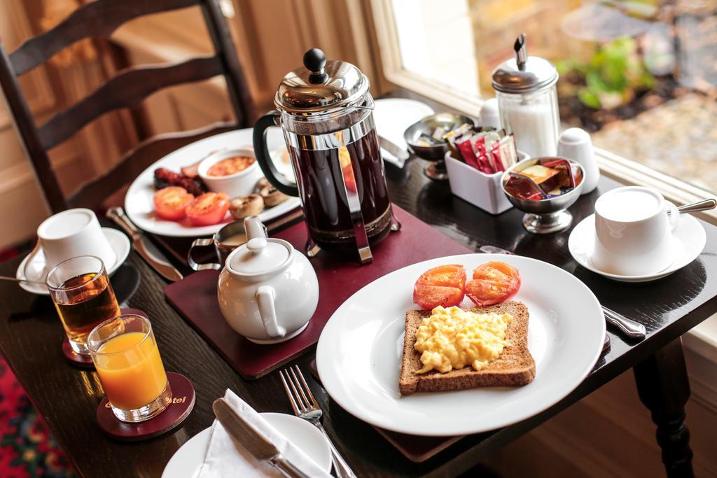 Fernbank Hotel Μπεϊσινγκστόουκ Εξωτερικό φωτογραφία